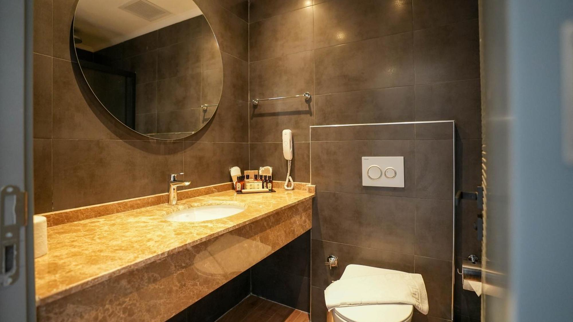 Ada Port Hotel Adults Only Аланя Екстериор снимка