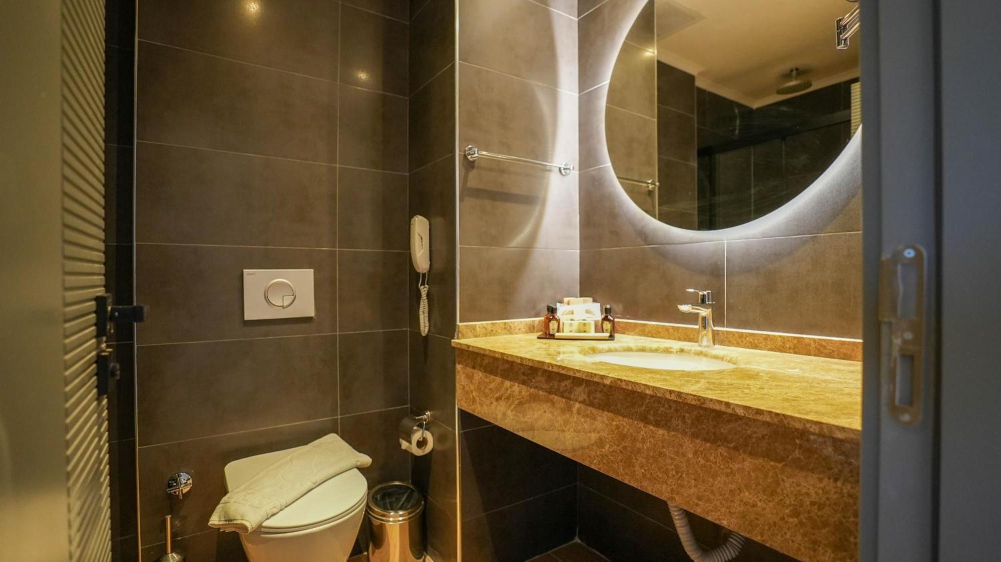 Ada Port Hotel Adults Only Аланя Екстериор снимка