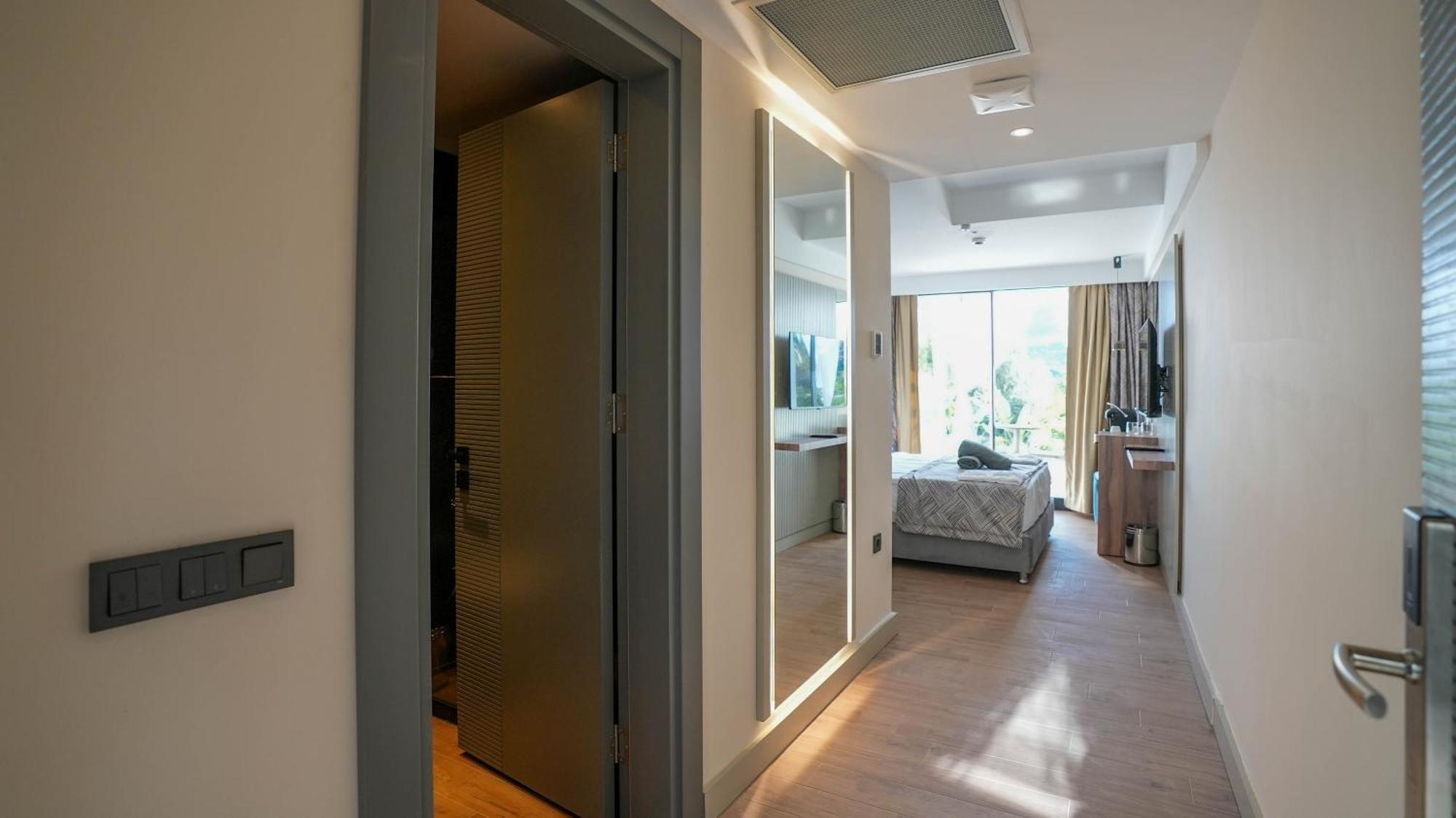 Ada Port Hotel Adults Only Аланя Екстериор снимка