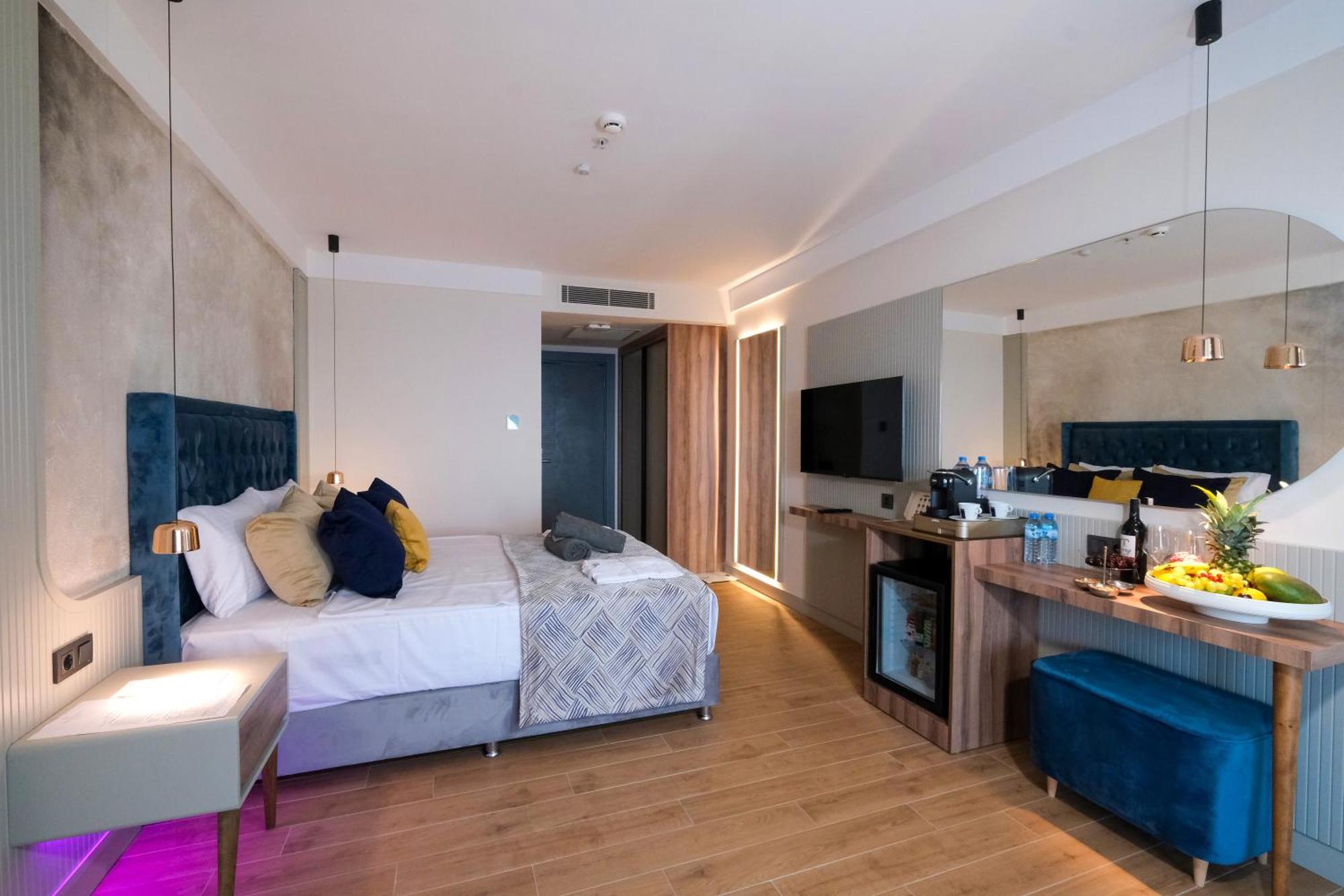 Ada Port Hotel Adults Only Аланя Екстериор снимка