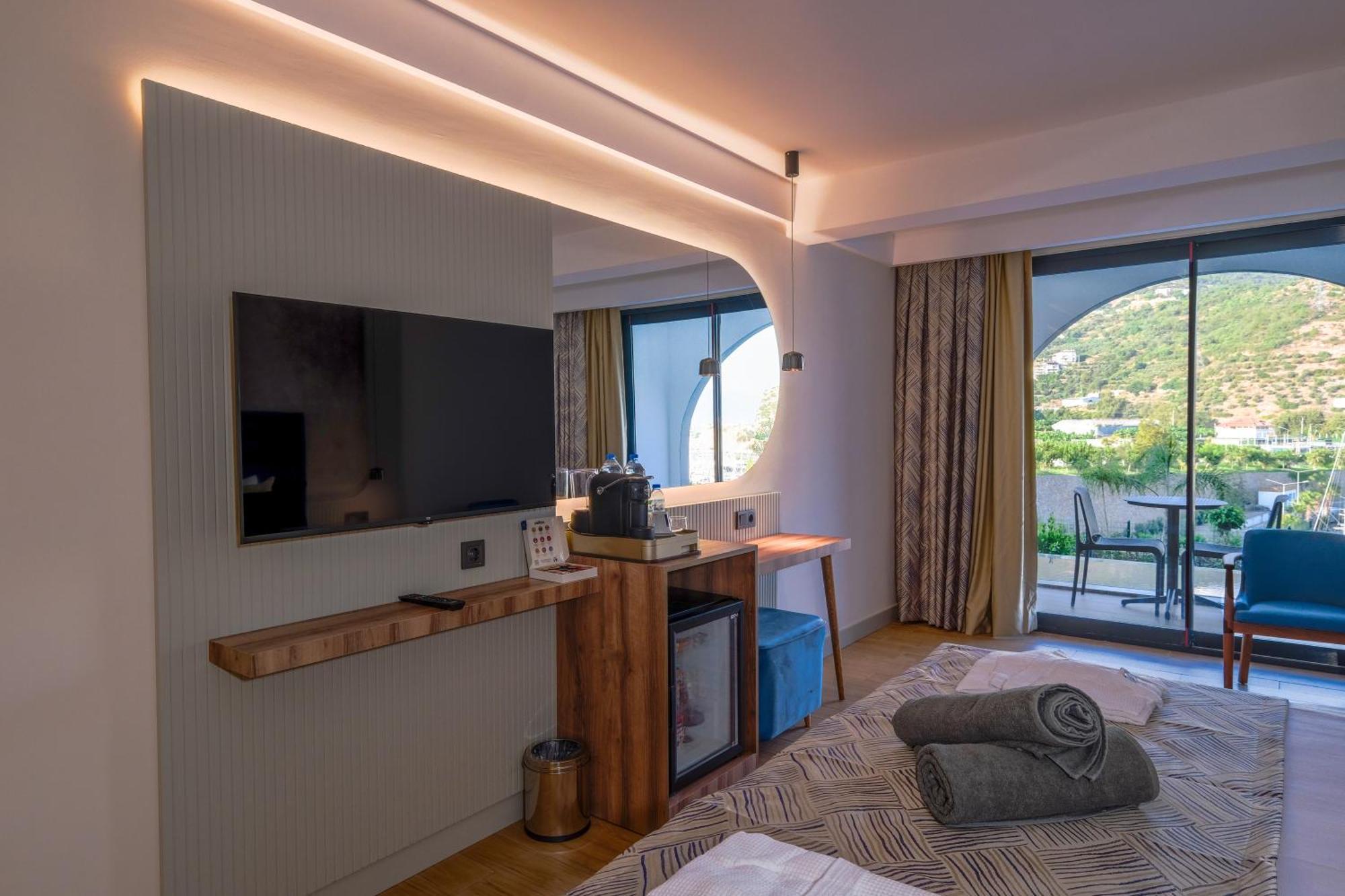Ada Port Hotel Adults Only Аланя Екстериор снимка